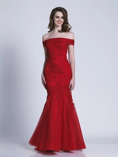 Your Dream Wardrobe At Dream Prices Dave & Johnny - 3377SC Folded Off-Shoulder Lace Mermaid Dress