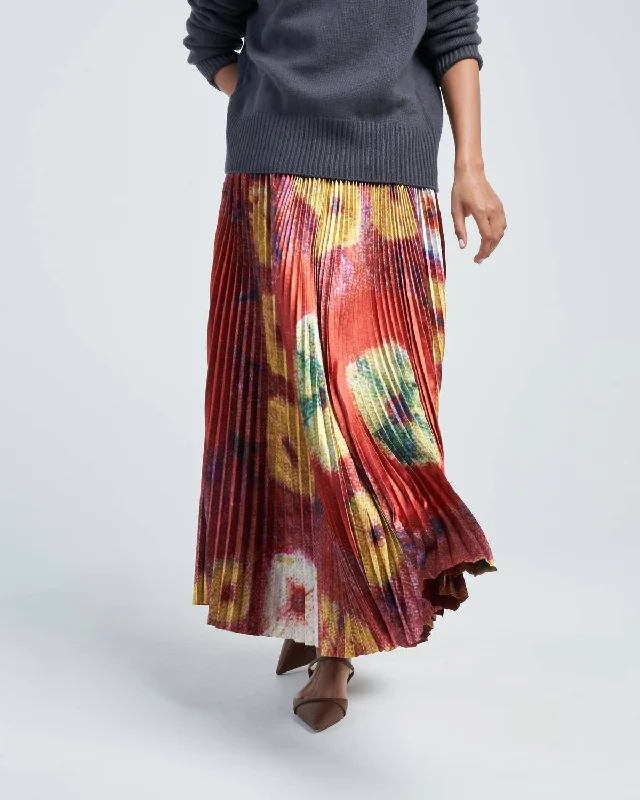 Timeless Elegance Redefined Rami Skirt In Medallion